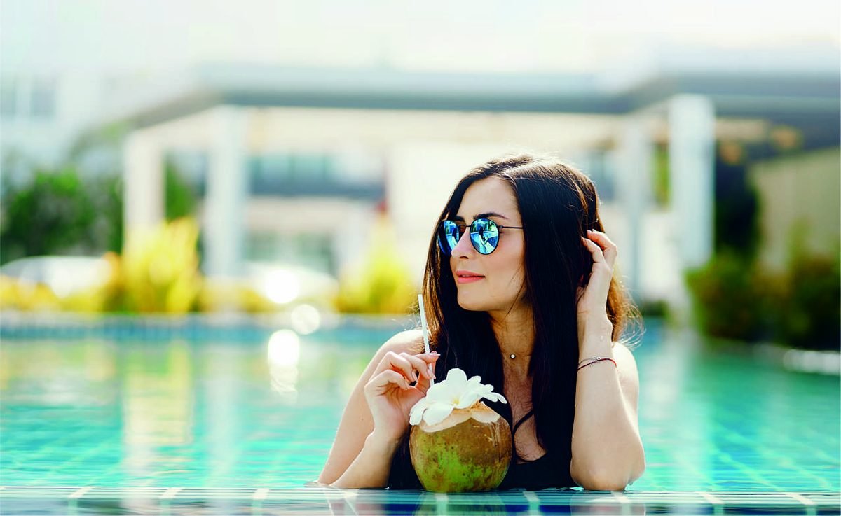 Rooftop swimming pool at Premium Studio Suites